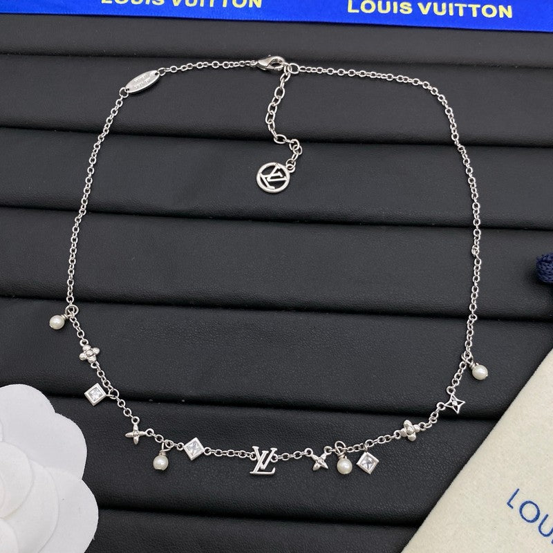 18K Louis Pearl Gold Necklace