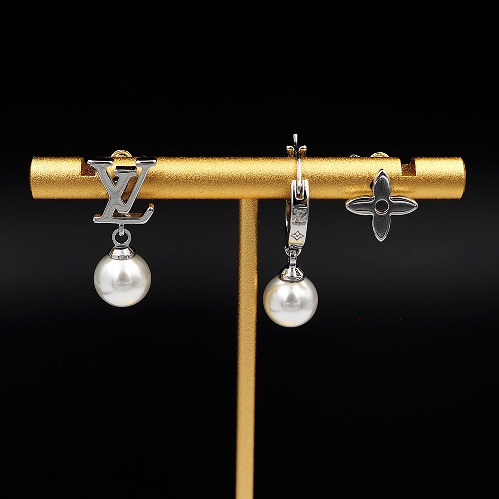 18K Louis Monogram Pearls Earrings