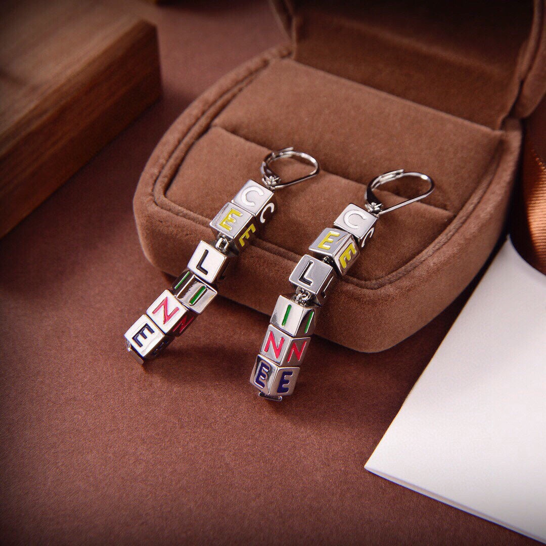18K Triomphe Script Cube Earrings