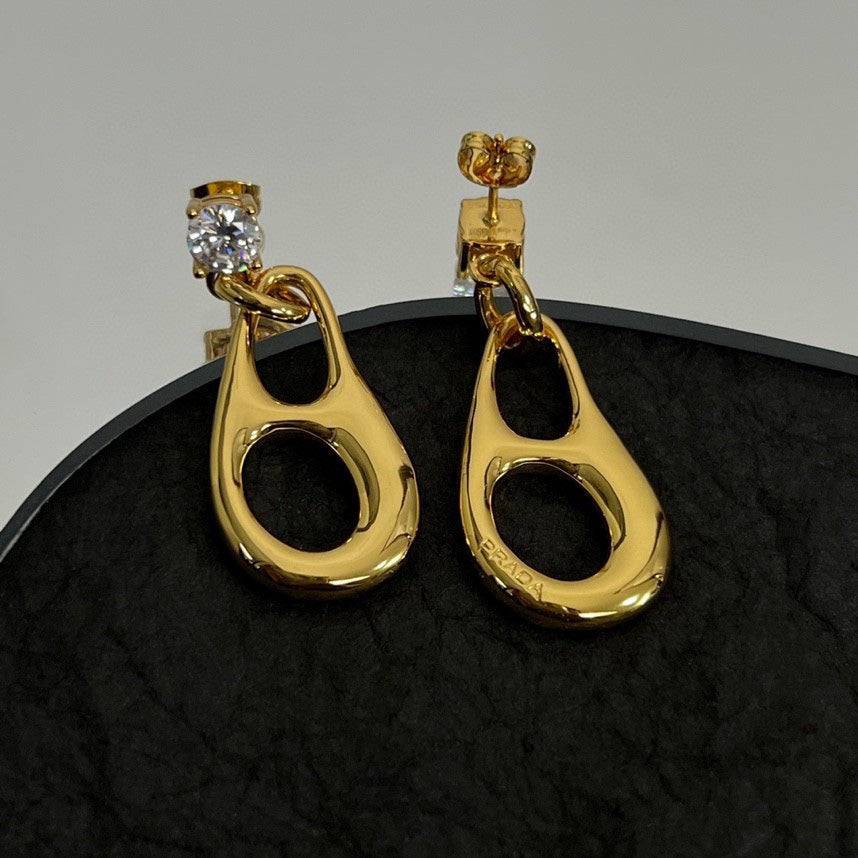 18K Pra Inverted Triangle Earrings