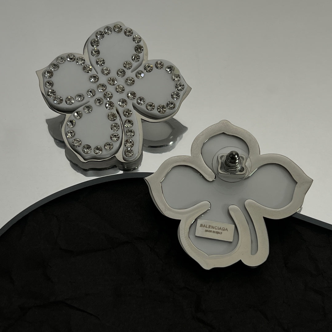 18K BB Flower Earrings
