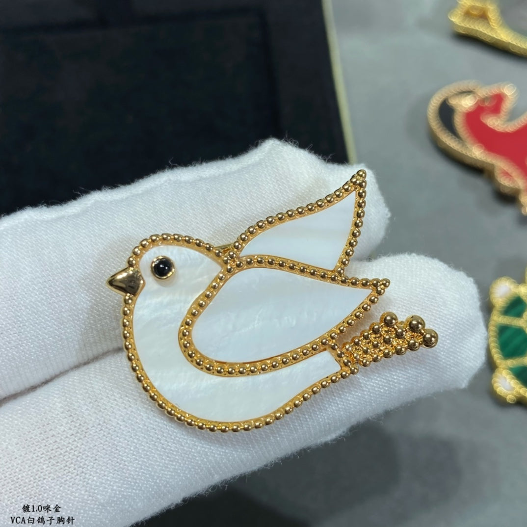 18K Lucky Animals Dove Clip Brooch