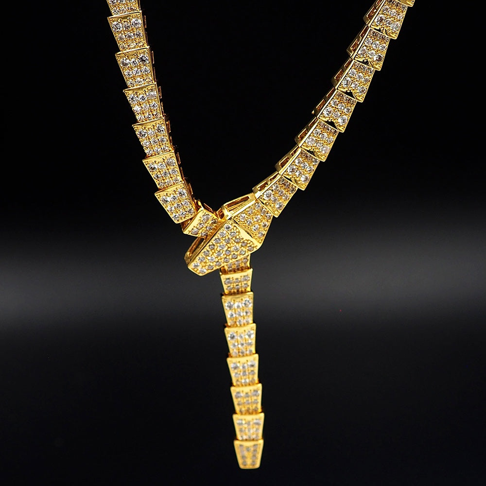 18K BV Serpenti Viper Full Pave Diamonds Necklace