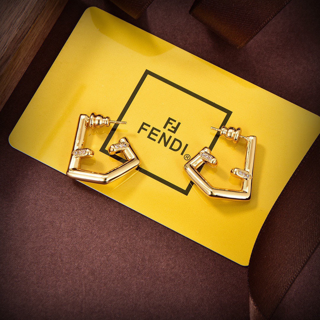 18K F First Earrings