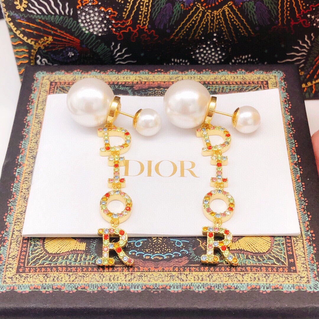 18K CD Color Crystal Script Earrings