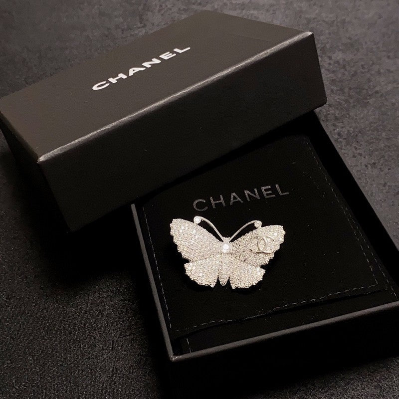 18K CC Full Diamond Butterfly Brooch