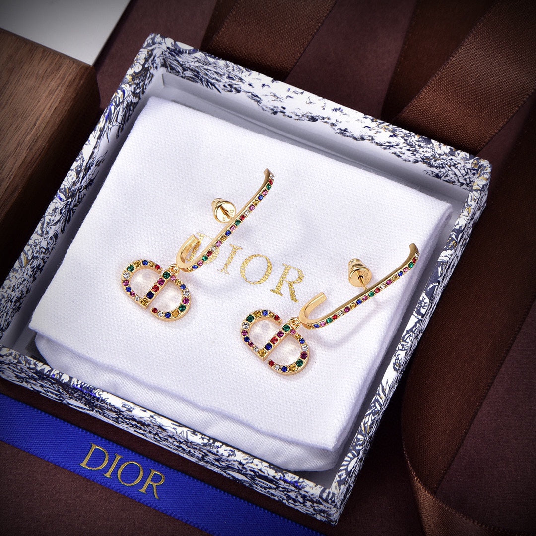 18K CD 30 Montaigne Crystals Earrings