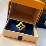 18K Louis Ever Blossom Ring
