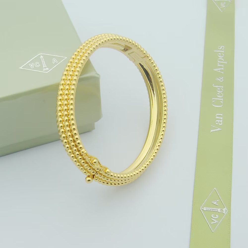 18K Perlee Pearls Five Rows Bracelet