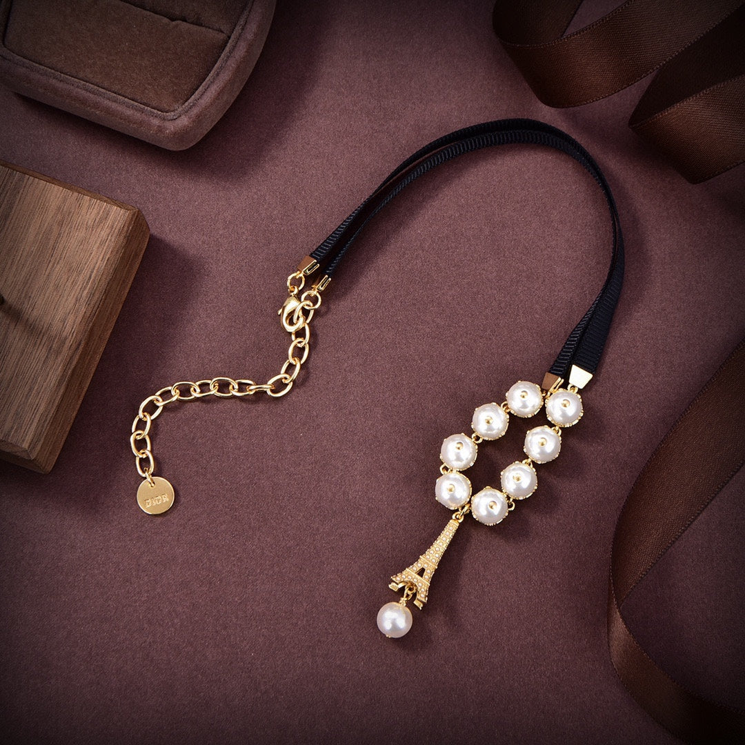 18K CD Plan De Paris Choker Necklace