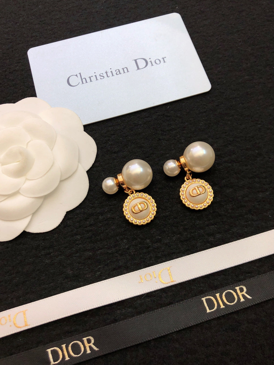 18K CD Pearls Earrings
