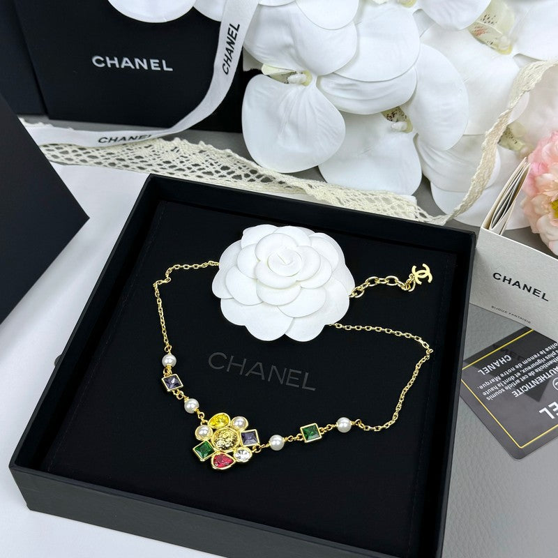 18K CC 26C Color Crystal Choker Necklace