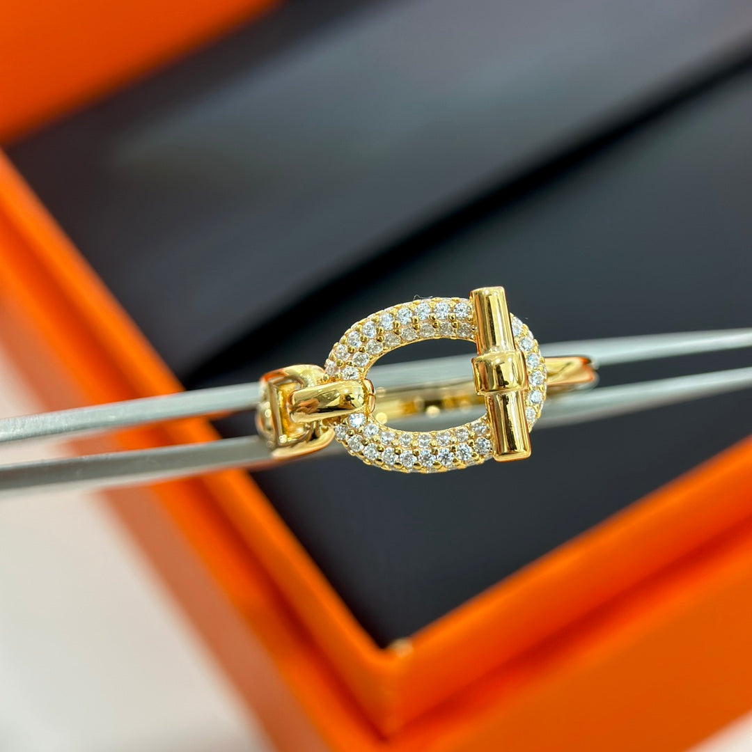 18K Adage H Ring