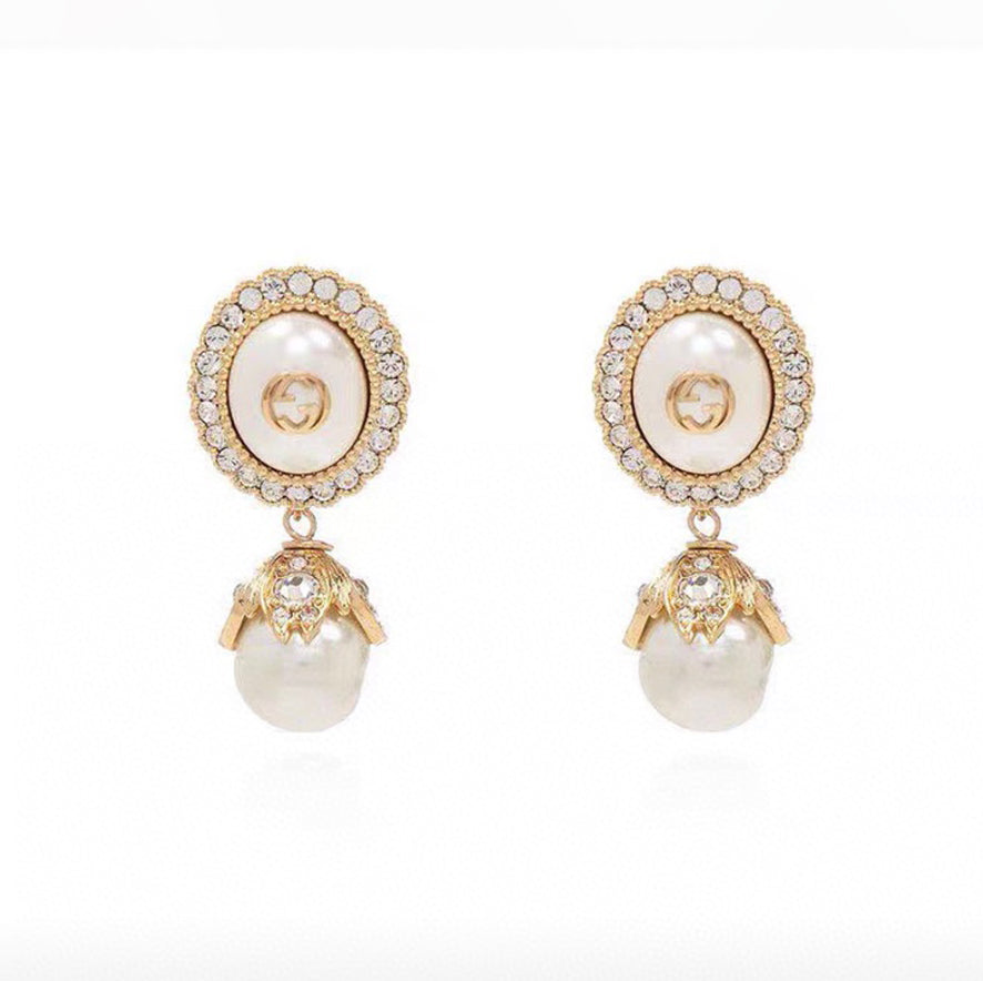 18k GUCCI Pearls Earrings