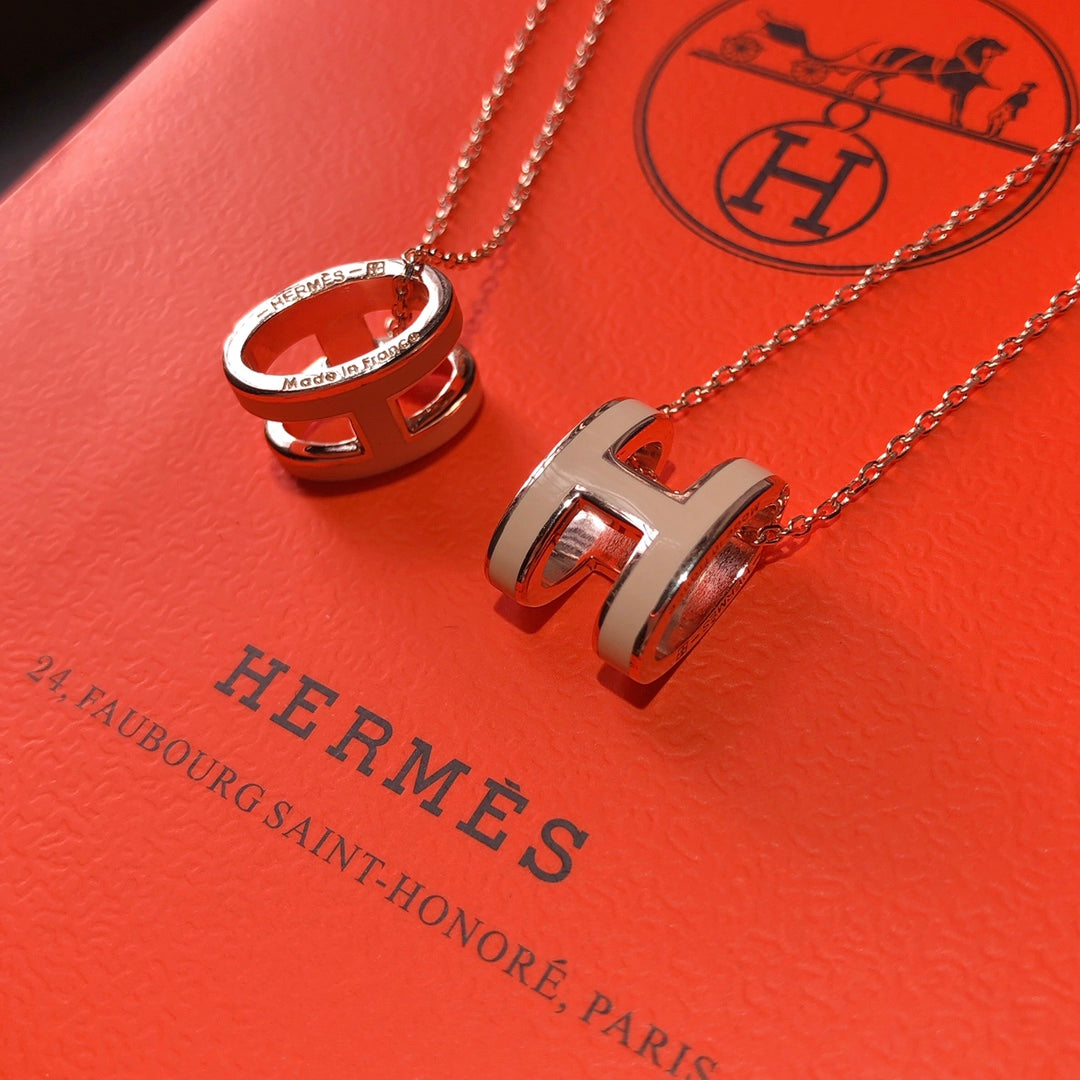18K Mini Pop H Grey Necklace